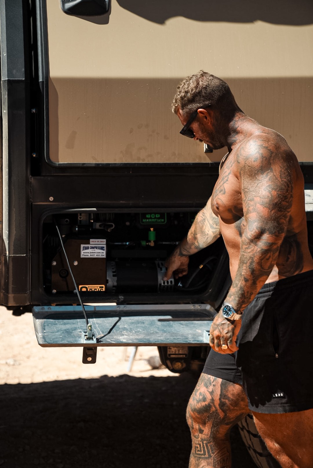 Jacob Denman of the Waking up in Aus team running the Jedair 12V compressor while touring remote Australia